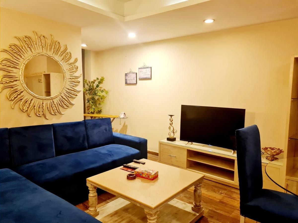 イスラマバードRoyal Residencia Centaurusアパートメント エクステリア 写真