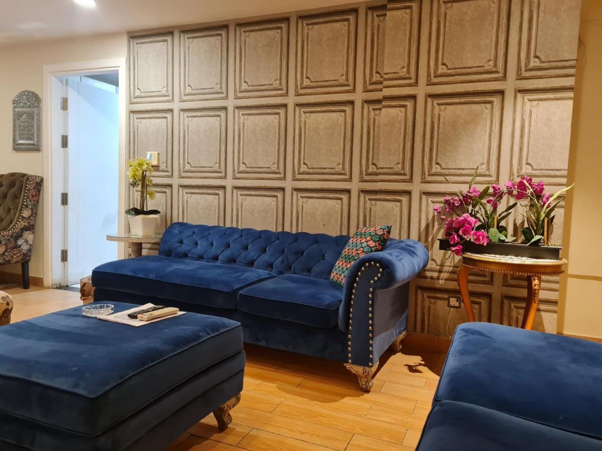 イスラマバードRoyal Residencia Centaurusアパートメント エクステリア 写真