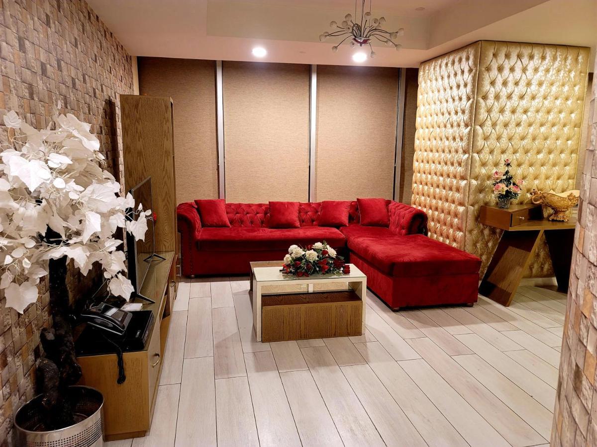 イスラマバードRoyal Residencia Centaurusアパートメント エクステリア 写真
