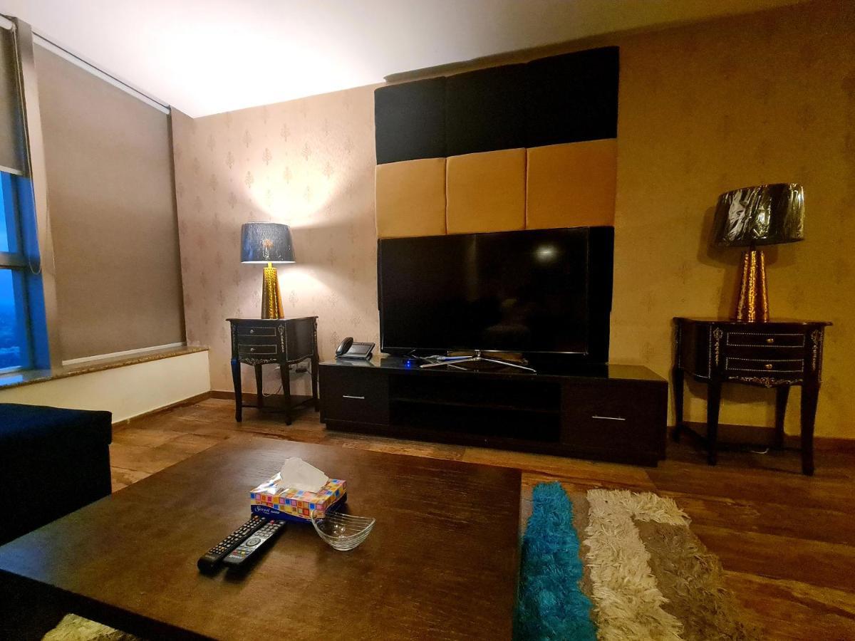 イスラマバードRoyal Residencia Centaurusアパートメント エクステリア 写真