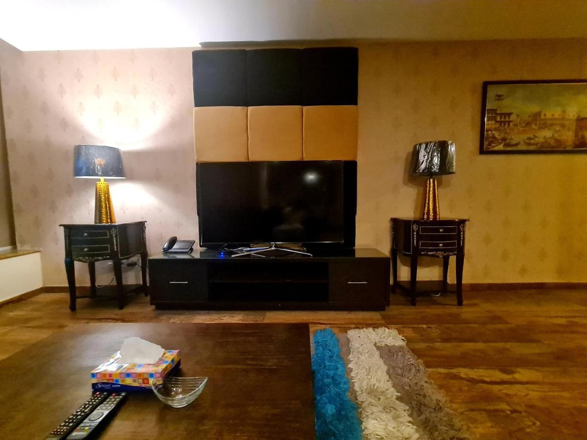 イスラマバードRoyal Residencia Centaurusアパートメント エクステリア 写真